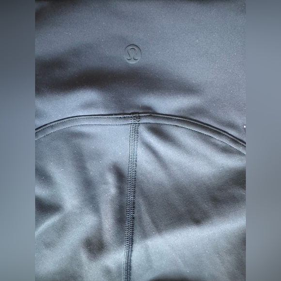 lululemon InStill High-Rise Tight 25" size 2, navy - Picture 4 of 5